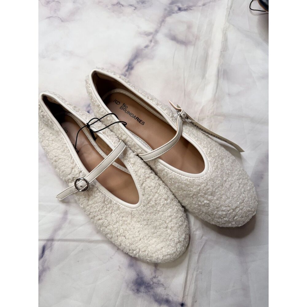 No Boundaries Women's Faux Shearling Mary Jane Flats 9